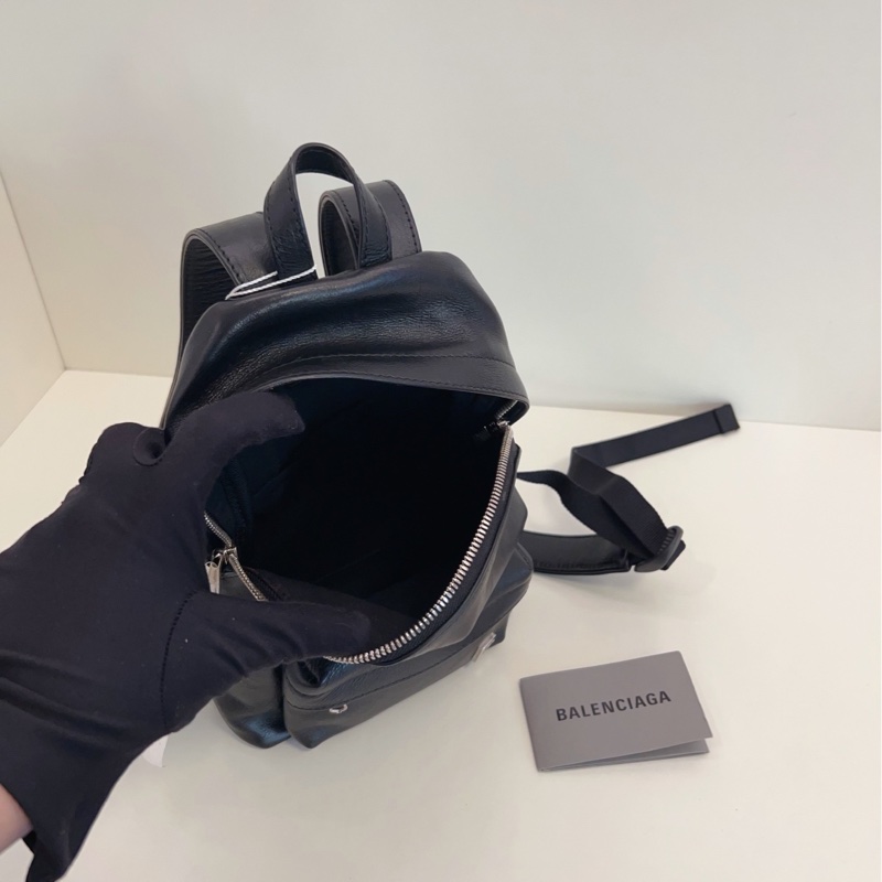 【閒置🆕】Balenciaga 黑銀牛皮小書包 mini雙肩包-7