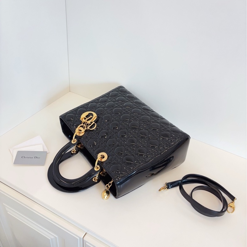 【98新部分膜在🆕】Dior黑金漆皮 七格戴妃包  手提包-5