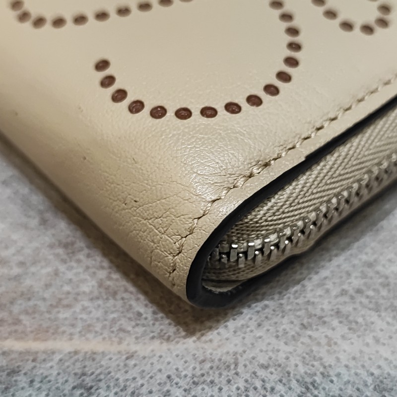 Loewe Anagram Round Zipper Wallet-7