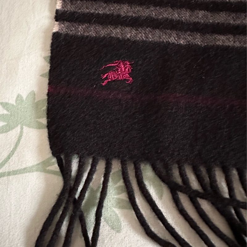 【絕版日本黑標】Burberry Black Label 條紋羊毛圍巾 / 紫色戰馬刺繡-11
