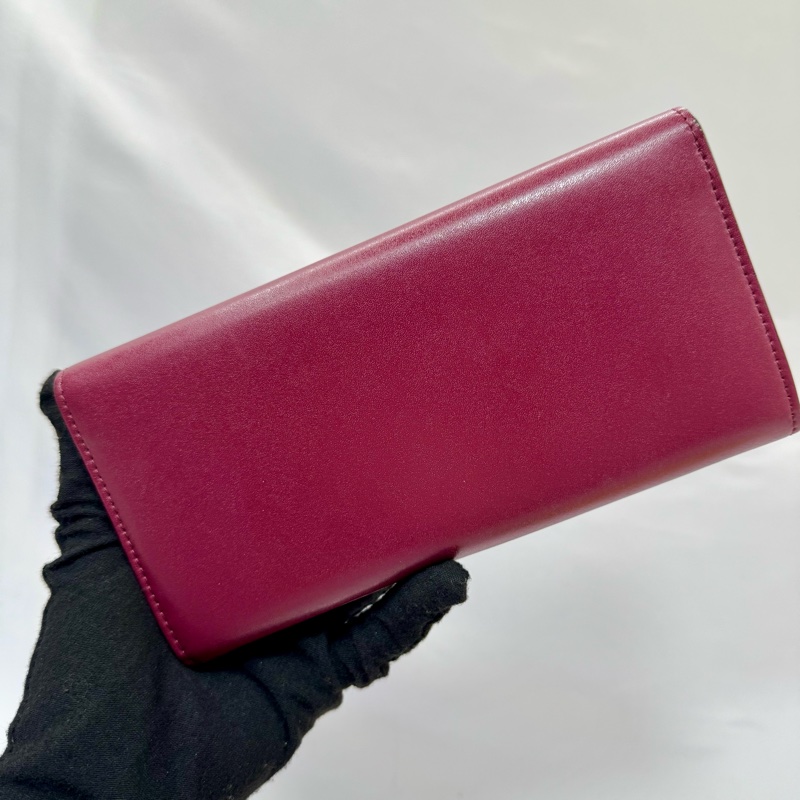 芬迪 FENDI 8M0251 皮革長夾-1