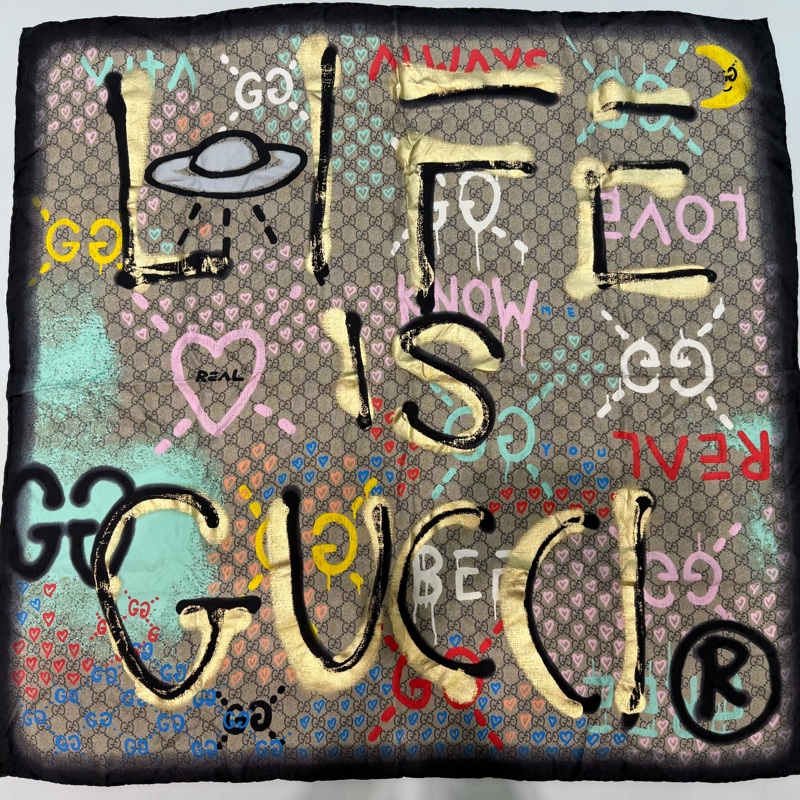 GUCCI GHOST塗鴉聯名款絲巾-1