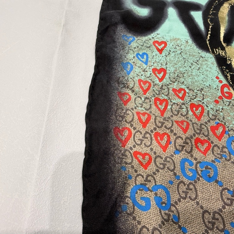 GUCCI GHOST塗鴉聯名款絲巾-8