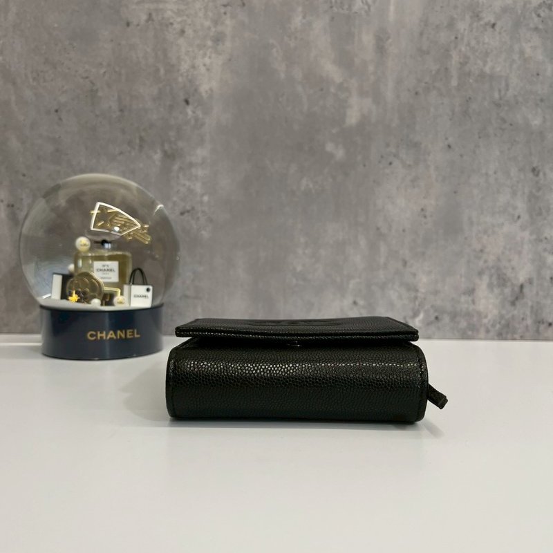 Chanel 短夾 荔枝牛 晶片款復古浮雕雙C Logo-4