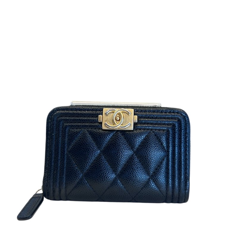 CHANEL黑金荔枝皮ㄇ型拉鍊卡包-0