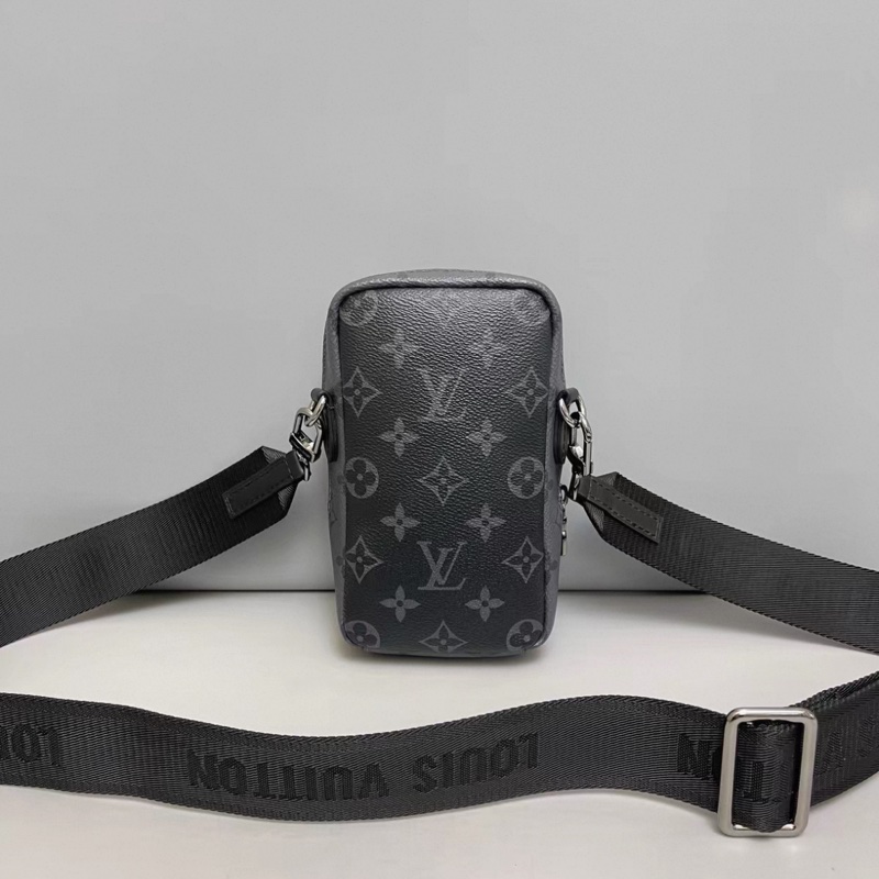 LV路易威登 黑老花手機包單肩斜挎包 芯片-1