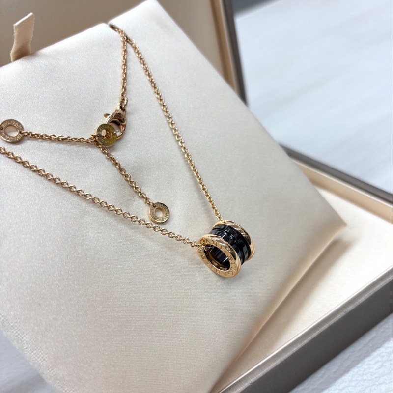 【閒置保存品】 Bvlgari 18K玫瑰金Zero.1黑陶瓷彈簧項鍊-3