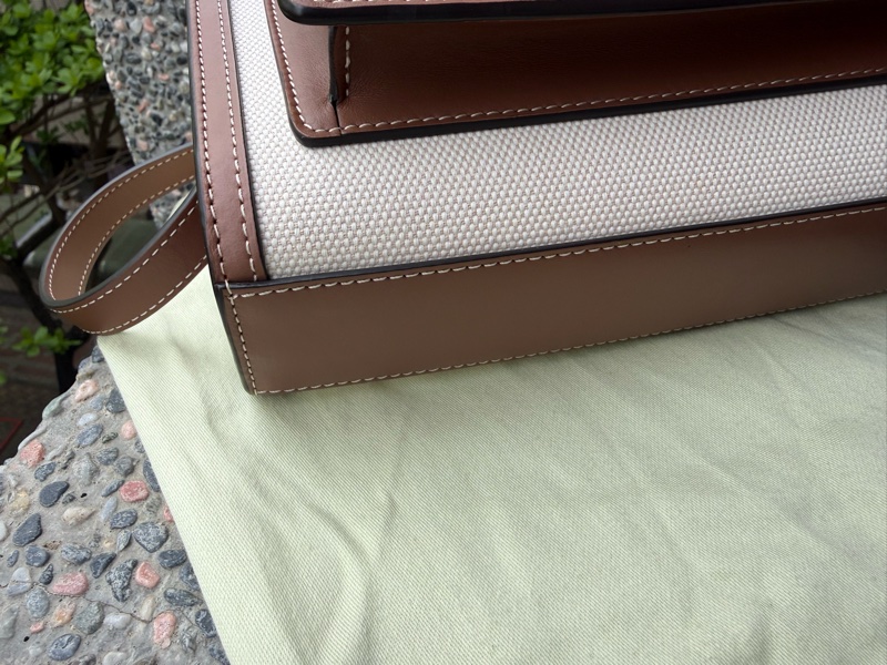 二手BURBERRY咖啡色帆布Mini Pocket迷你口袋手提肩背包-13