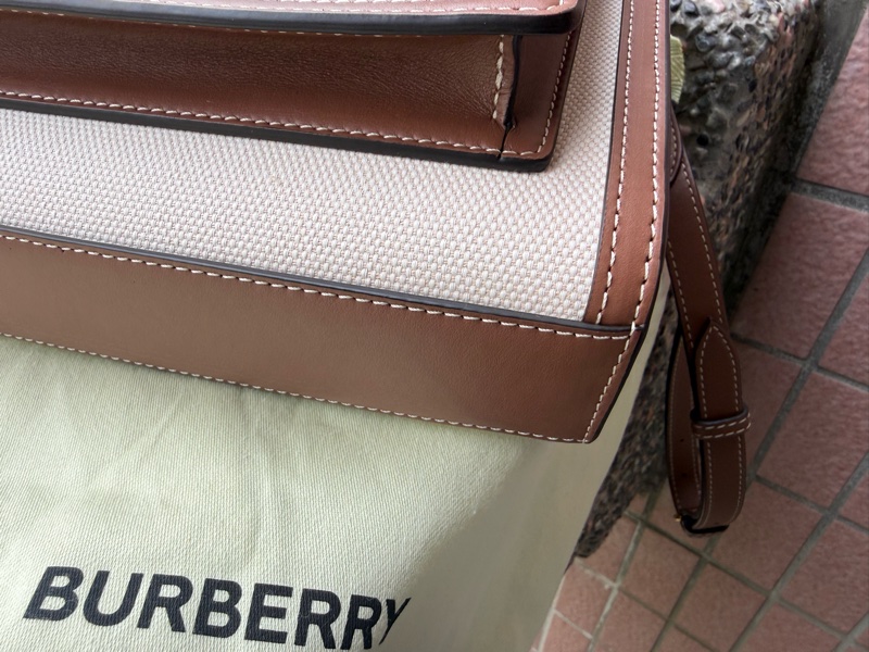二手BURBERRY咖啡色帆布Mini Pocket迷你口袋手提肩背包-17