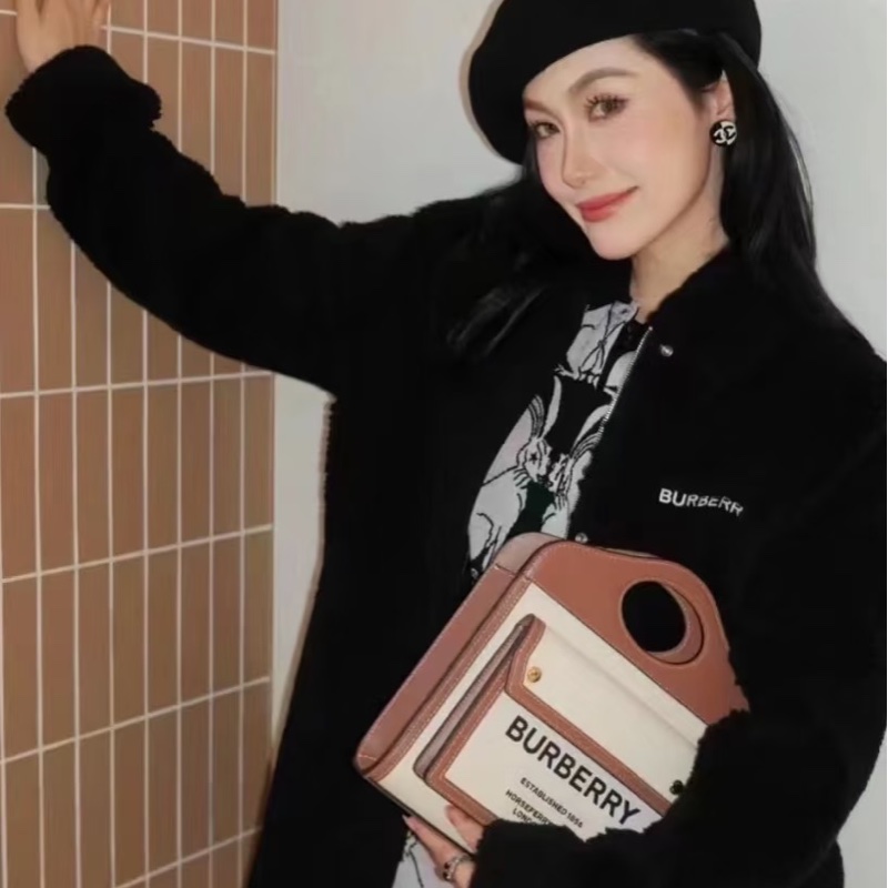 二手BURBERRY咖啡色帆布Mini Pocket迷你口袋手提肩背包-24