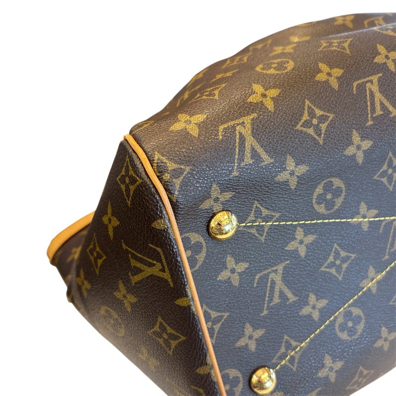 LV字紋元寶肩背包-大款-3