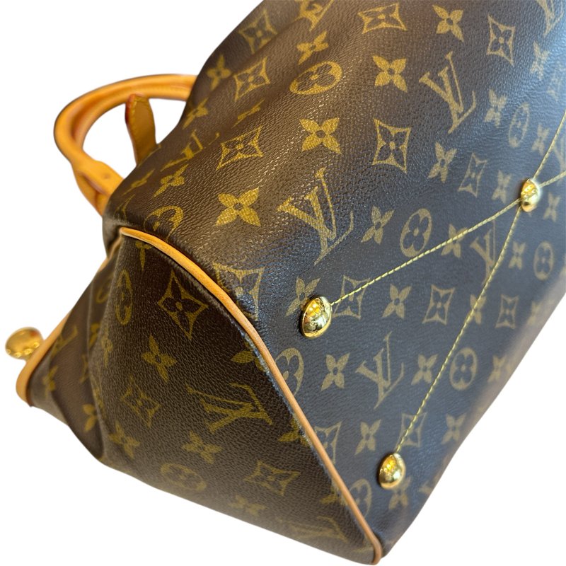 LV字紋元寶肩背包-大款-6