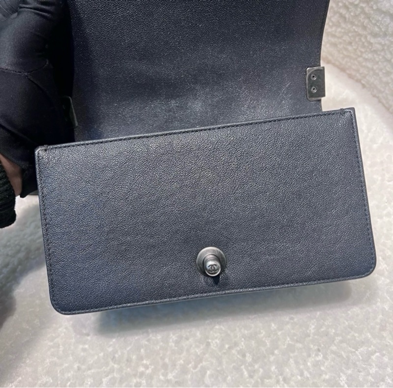 Chanel boy20小號 深藍灰荔枝牛皮-4