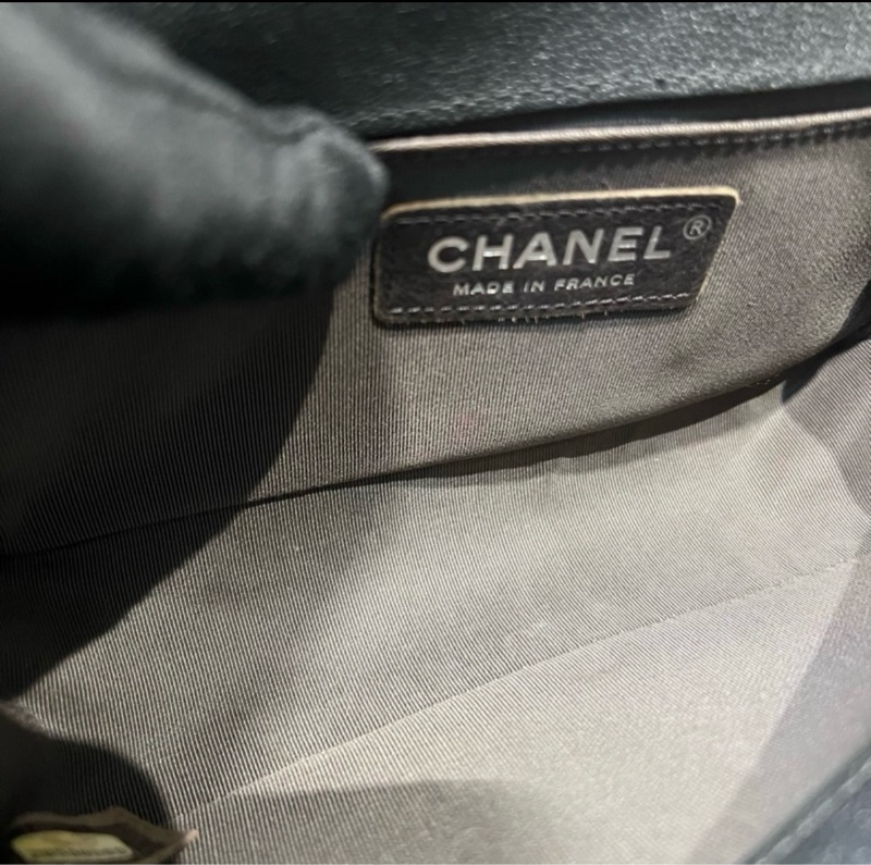 Chanel boy20小號 深藍灰荔枝牛皮-7