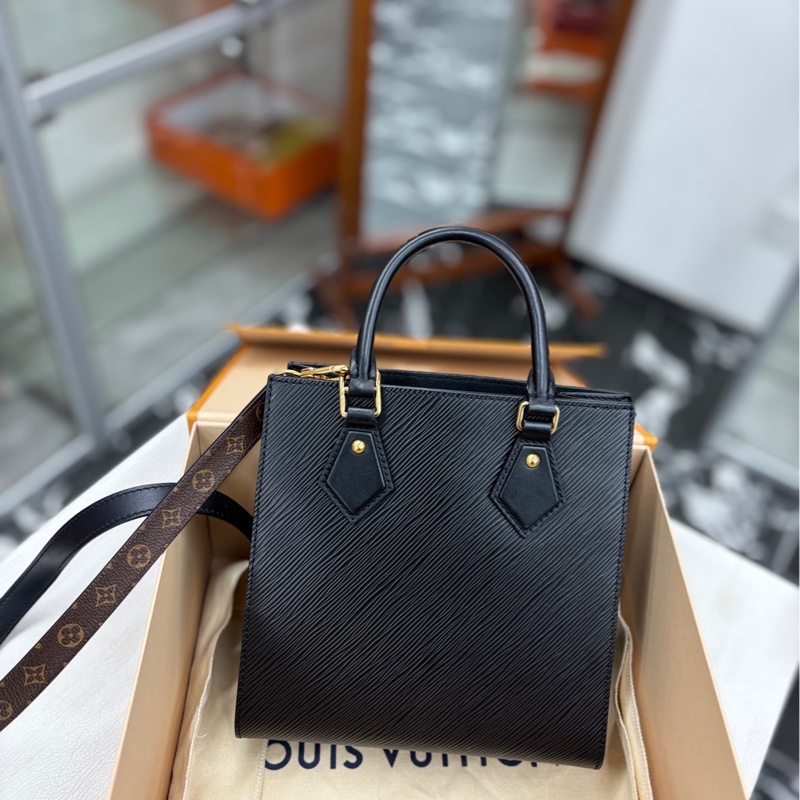 【98🆕】LV 黑色水波紋Sac Plat bb 手提單肩斜挎包-3