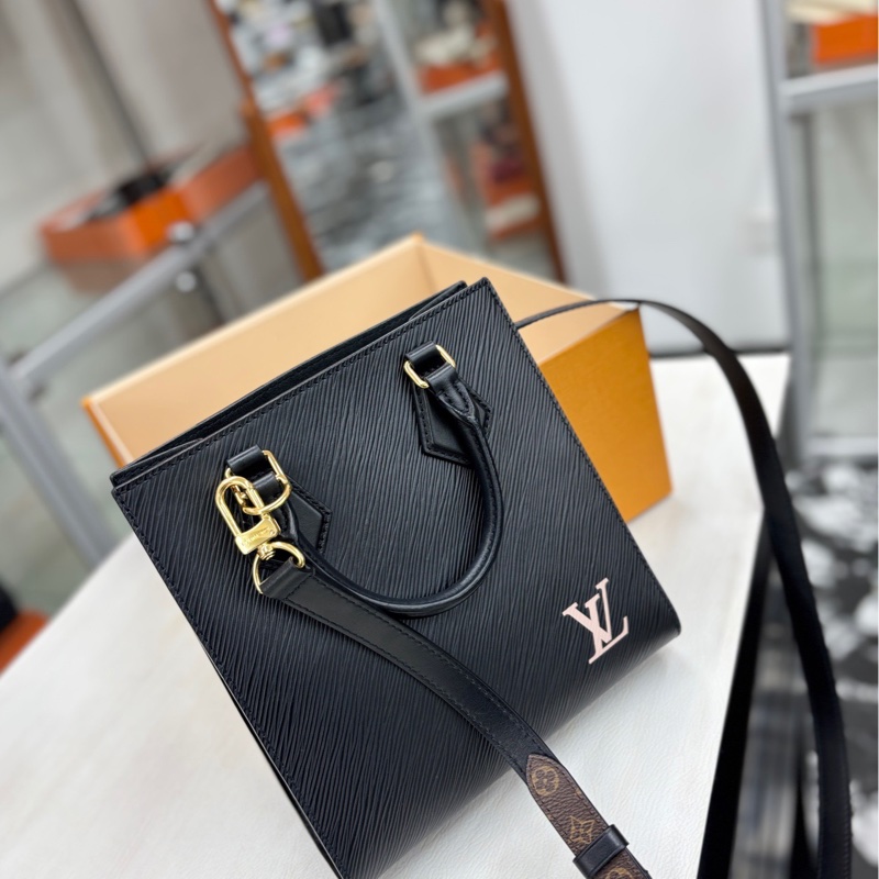 【98🆕】LV 黑色水波紋Sac Plat bb 手提單肩斜挎包-4
