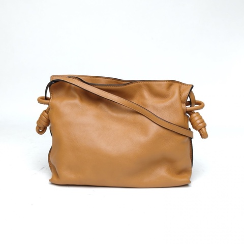 LOEWE Clutch扭結抽繩福袋包迷你22棕色牛皮肩背包