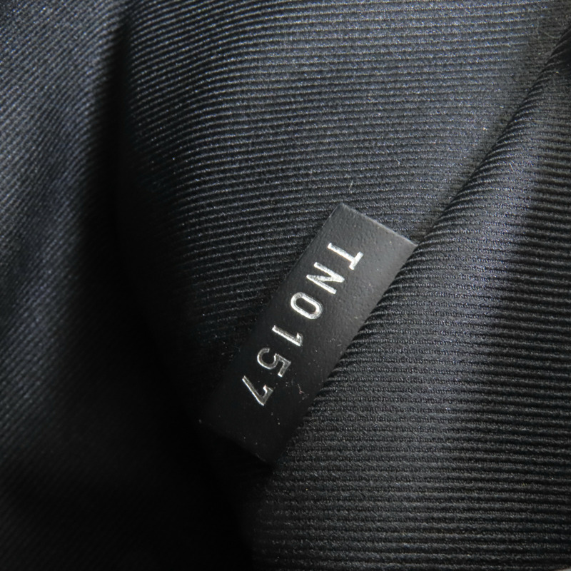 LOUIS VUITTON Damier Graphite Pochette Jour GM銀扣手提包-8