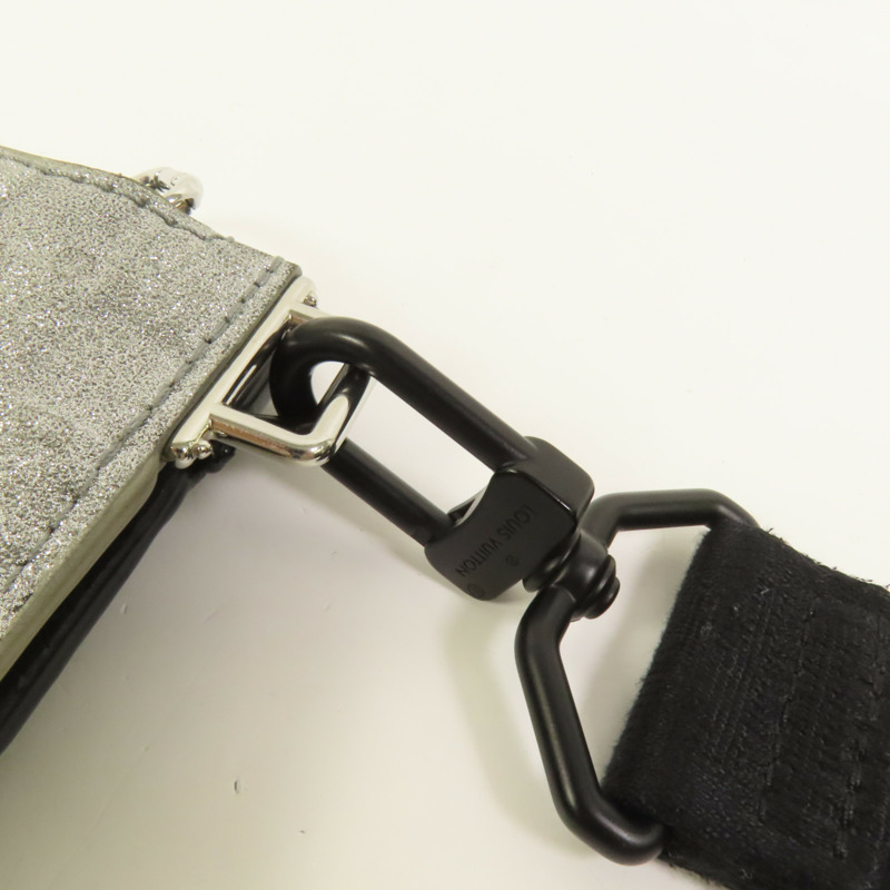 LOUIS VUITTON Damier Trio pouch肩背袋-8