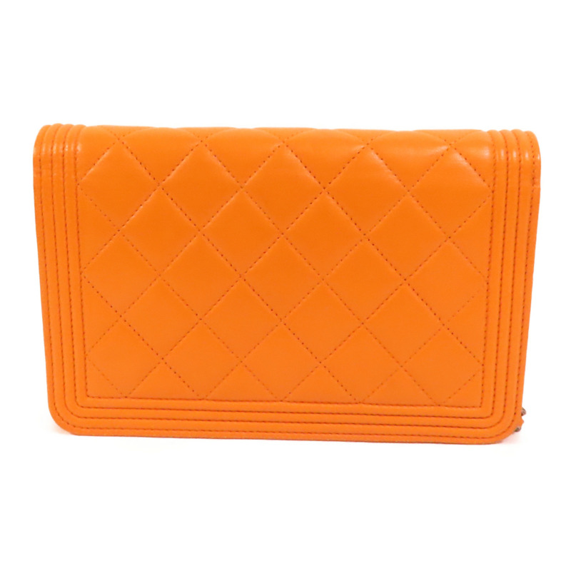 CHANEL 羊皮皮革Boy Wallet On Chain銀扣肩背袋-1