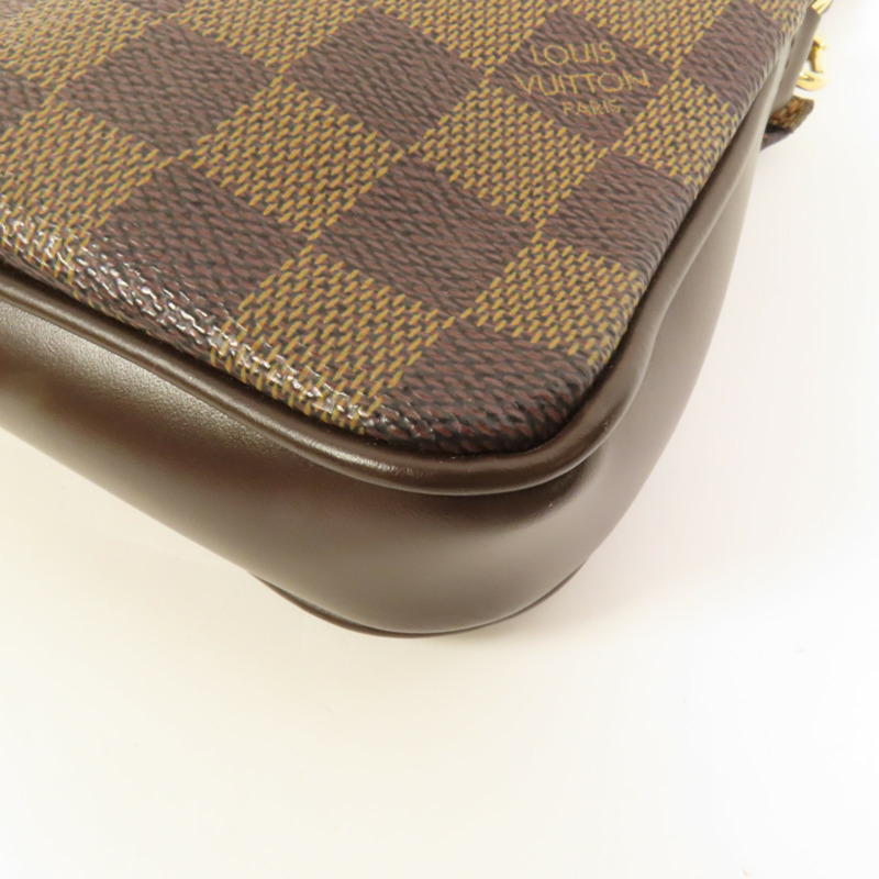 LOUIS VUITTON Damier Pochette Accessories金扣手挽袋-11