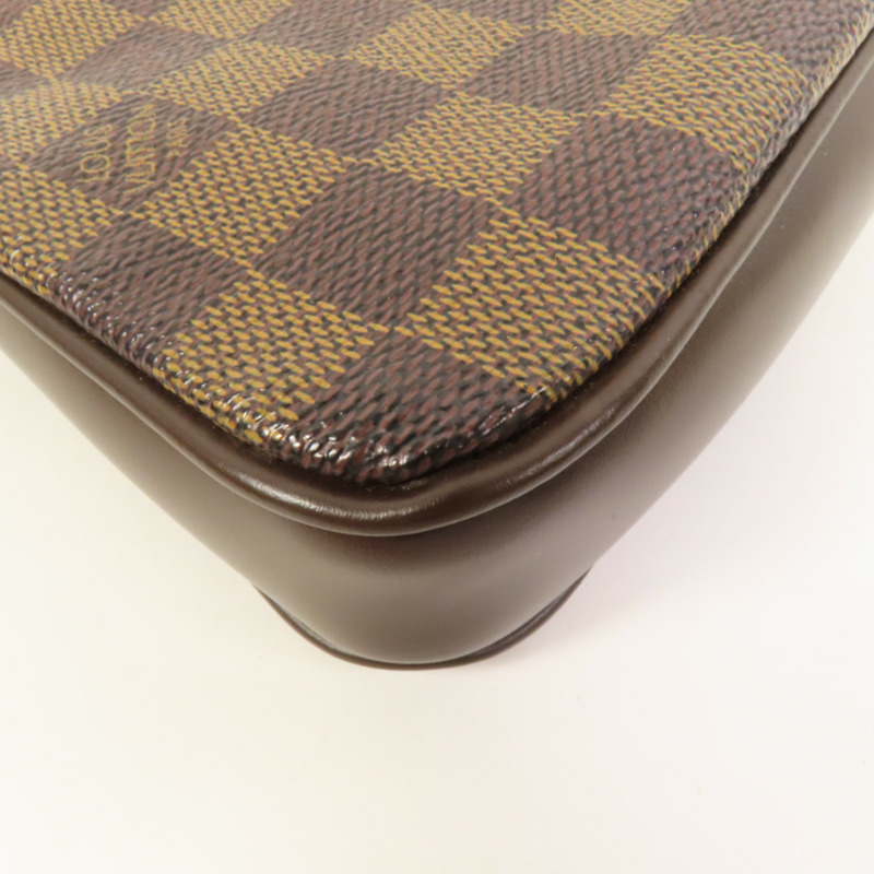 LOUIS VUITTON Damier Pochette Accessories金扣手挽袋-12
