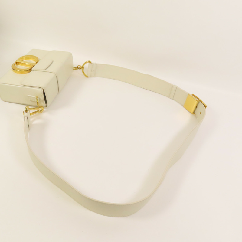 Dior 牛皮皮革30 Montaigne金扣肩背袋-4