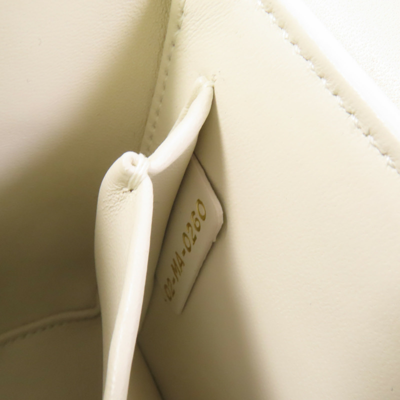 Dior 牛皮皮革30 Montaigne金扣肩背袋-10