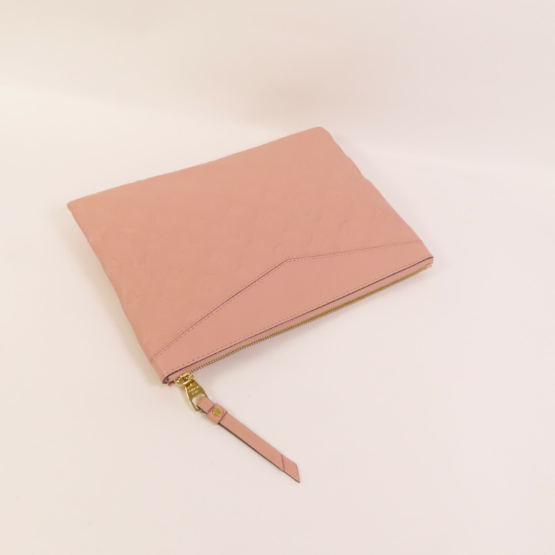 LOUIS VUITTON Monogram Empreinte Daily Pouch金扣手拿包-5