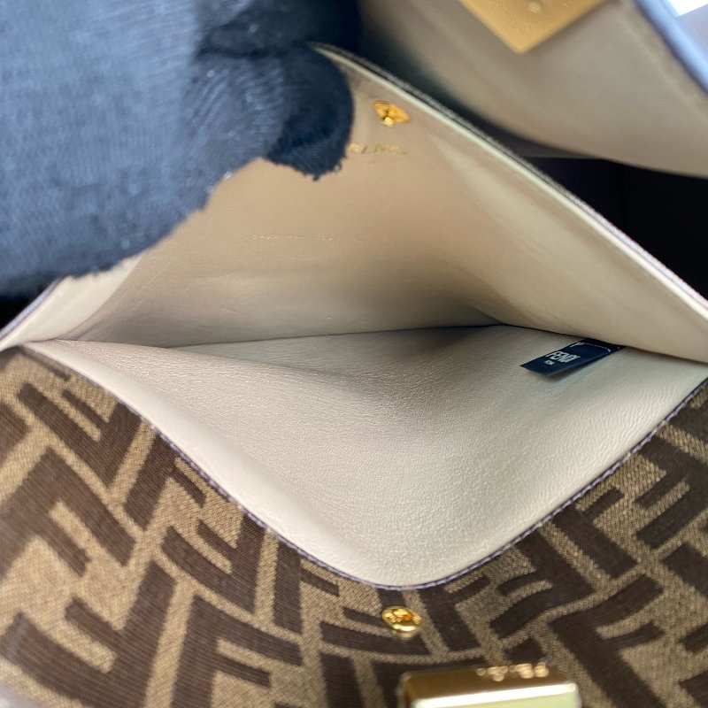 △ Fendi 芬迪 Brown Calfskin Peekaboo X-Lite Shoulder Bag 8BN304 啡色小牛皮肩背袋 - 267002168-14