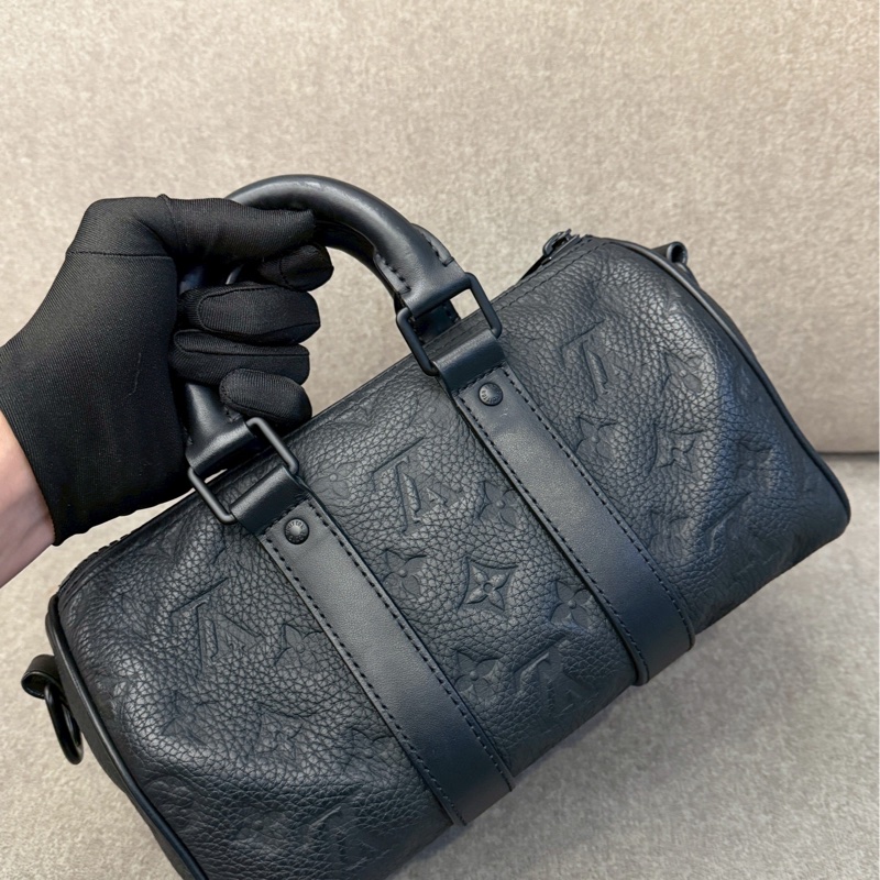 LV KEEPALL25壓紋-3