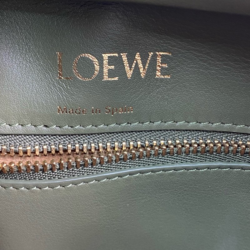 △ Loewe 羅意威 Green Calfskin And Canvas Anagram Amazona 19 2 Way Bag 綠色小牛皮和帆布兩用袋 - 267002535-14