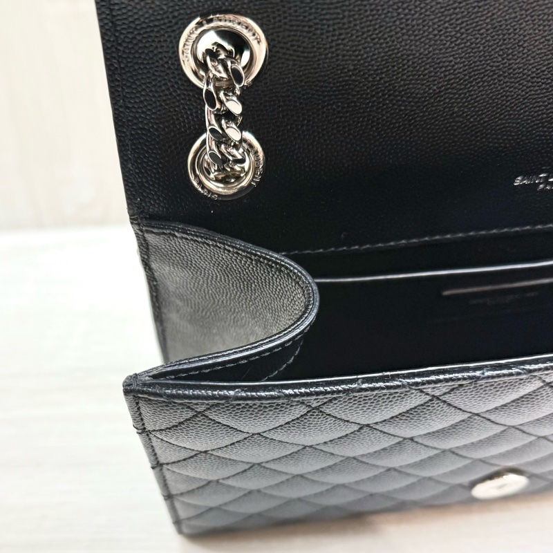 YSL💕黑牛皮銀鏈中型信封斜背包/1600185-14