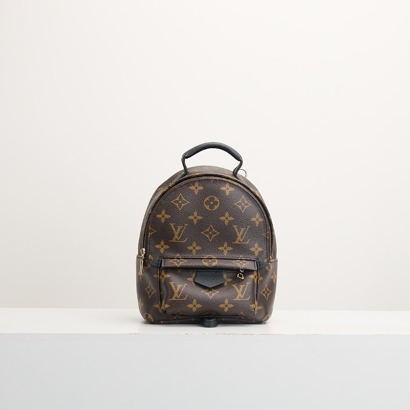 二手Lv mini 新款小書包/晶片款-0