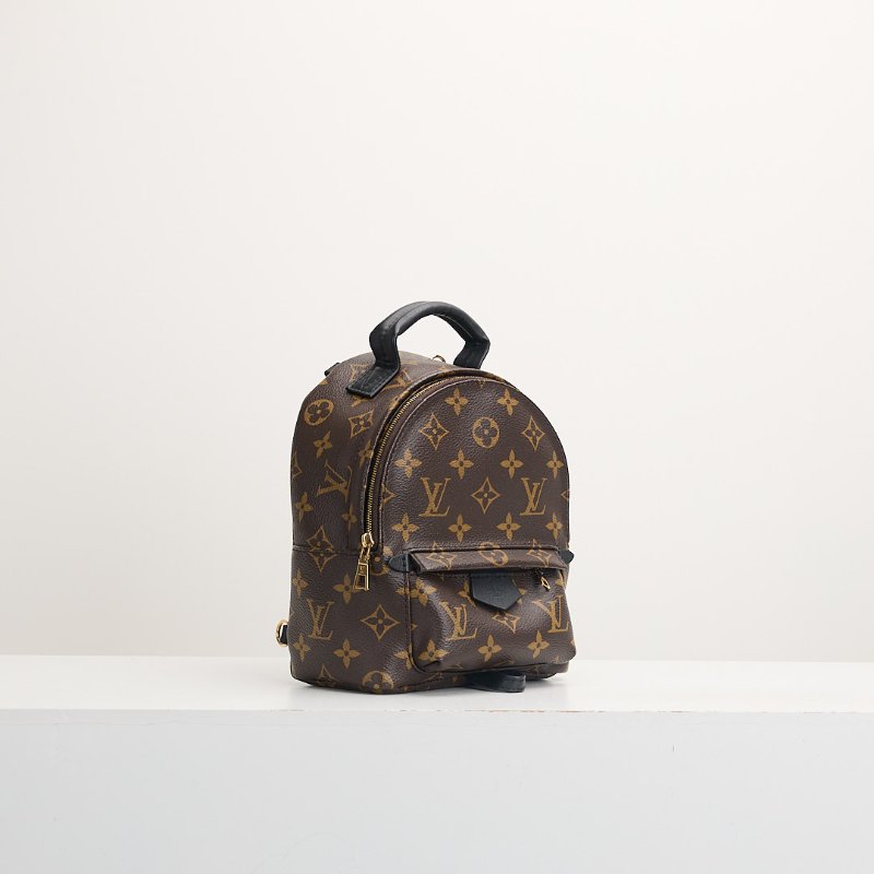 二手Lv mini 新款小書包/晶片款-1