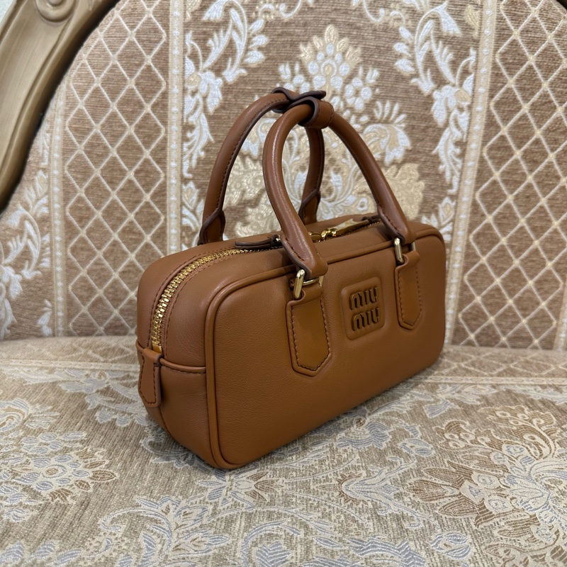 Miumiu 焦糖牛皮金釦Arcadie手提肩斜背包5BB142-3