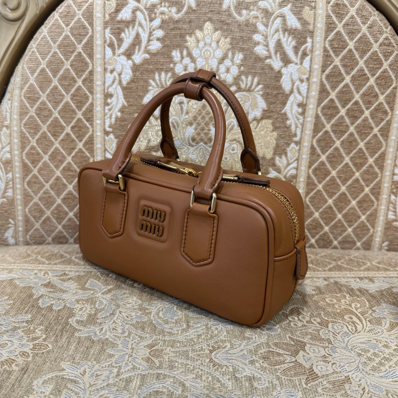 Miumiu 焦糖牛皮金釦Arcadie手提肩斜背包5BB142-4