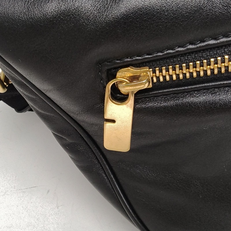 Burberry 黑色牛皮SHIELD信使包腋下包斜挎包-4