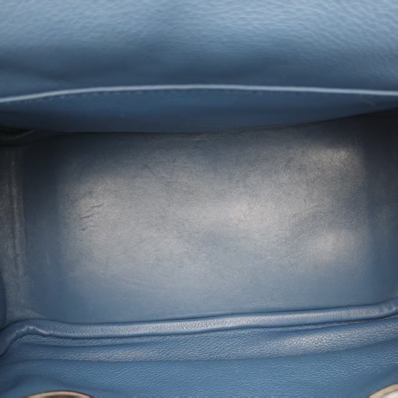 HERMES Lindy26明藍色EC皮X刻銀扣肩背包-5