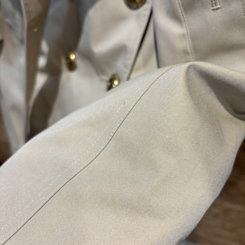 【美收精品】BURBERRY茶色風衣外套 5-40-9