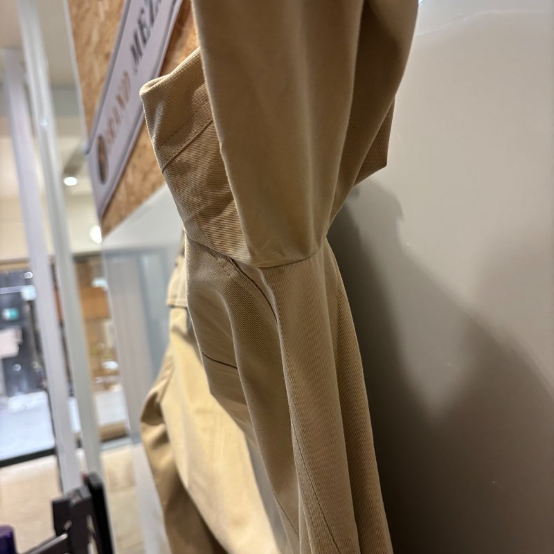 【美收精品】BURBERRY茶色風衣外套 5-40-11