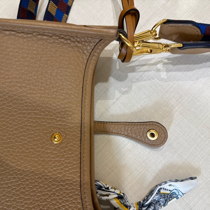 愛馬仕的mini Evelyn’s 金棕金肩背包斜挎包兩用-14