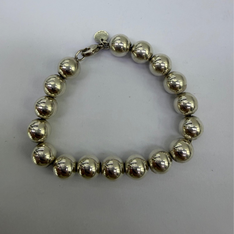 這是一條Tiffany & Co. 的純銀球珠手鍊-1