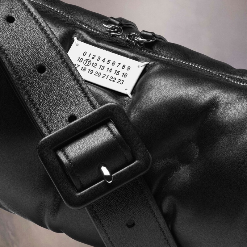 Maison Margiela 男士 Glam Slam 枕包均碼碼26cm*13.5cm*14cm-1
