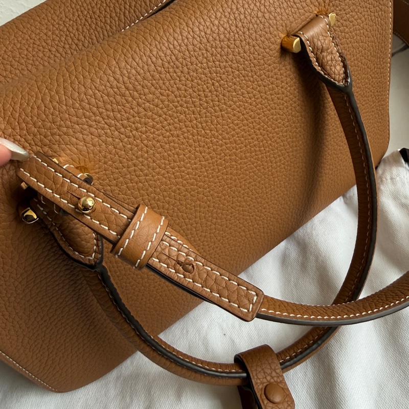 德爾沃超美焦糖色大D 皮革超好 貴婦專用包-10