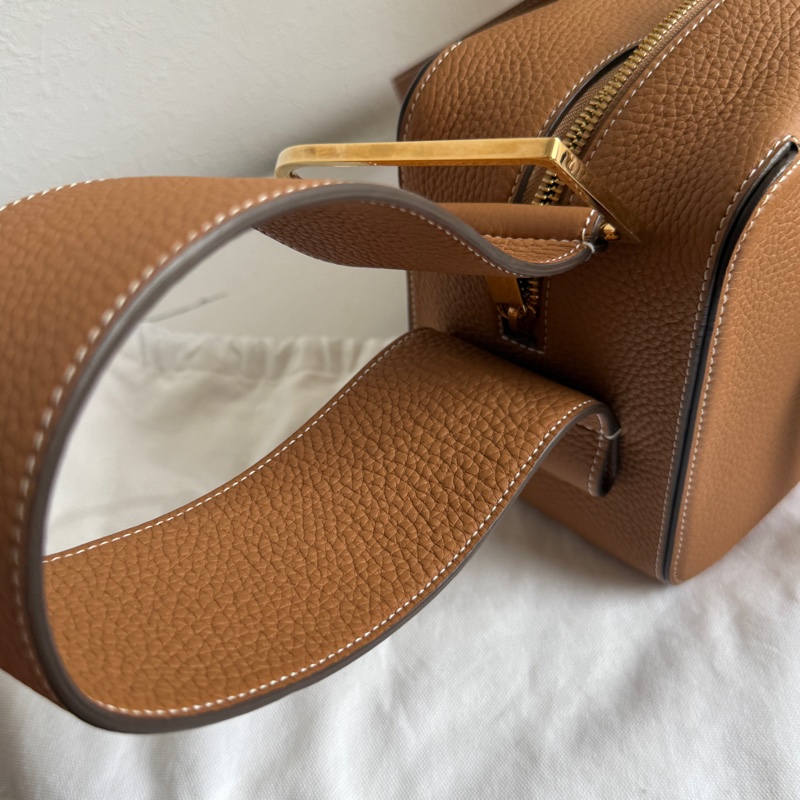 德爾沃超美焦糖色大D 皮革超好 貴婦專用包-11