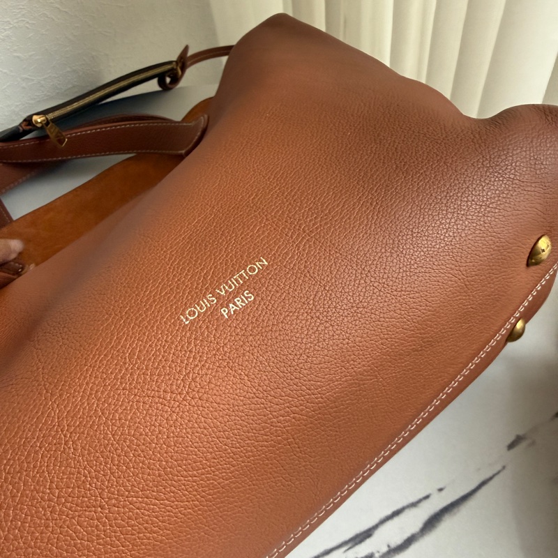 Lv 大鎖頭🔒大托特💕💕焦糖色-13