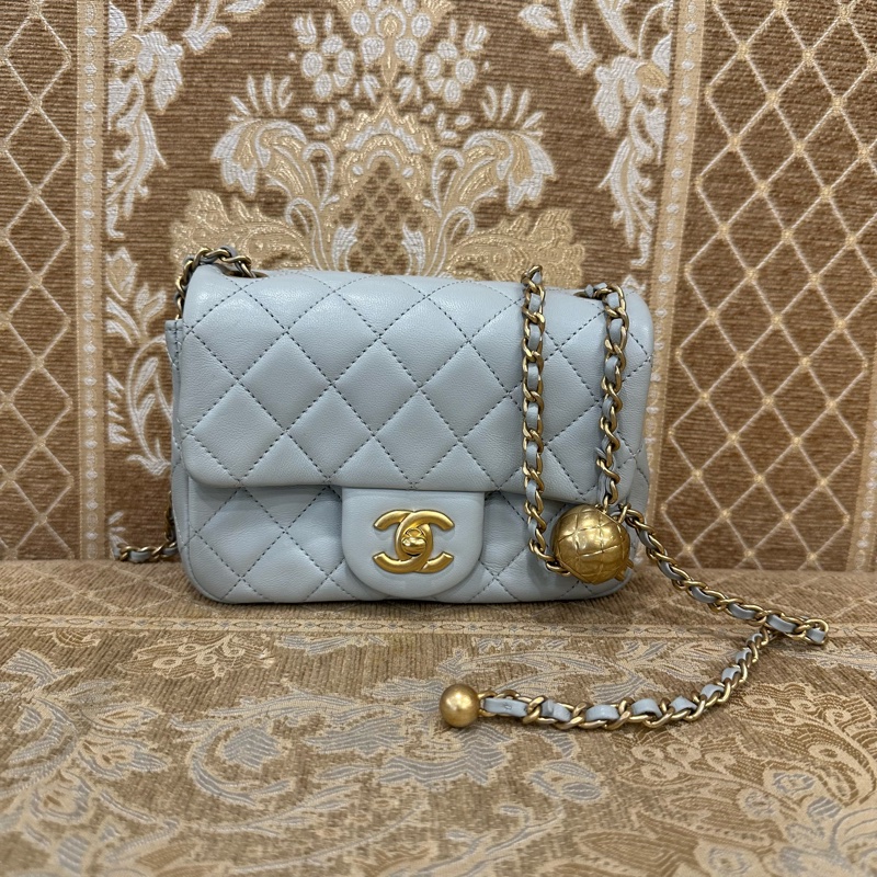 Chanel 灰羊皮菱格霧金釦金球方胖AS1786-0