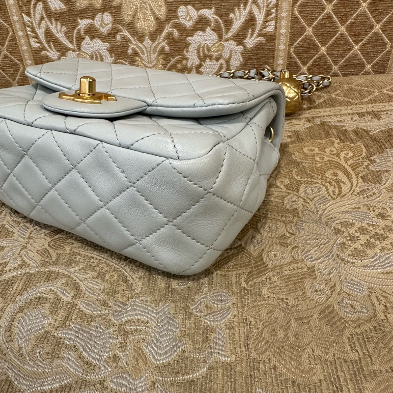 Chanel 灰羊皮菱格霧金釦金球方胖AS1786-6