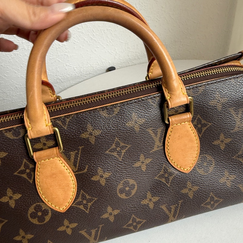 lv 手提包 老花 很可愛-6